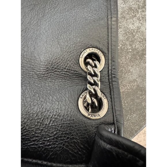 Saint Laurent Black Crinkled Calfskin Matelasse Monogram Medium Niki Bag - Picture 14 of 14